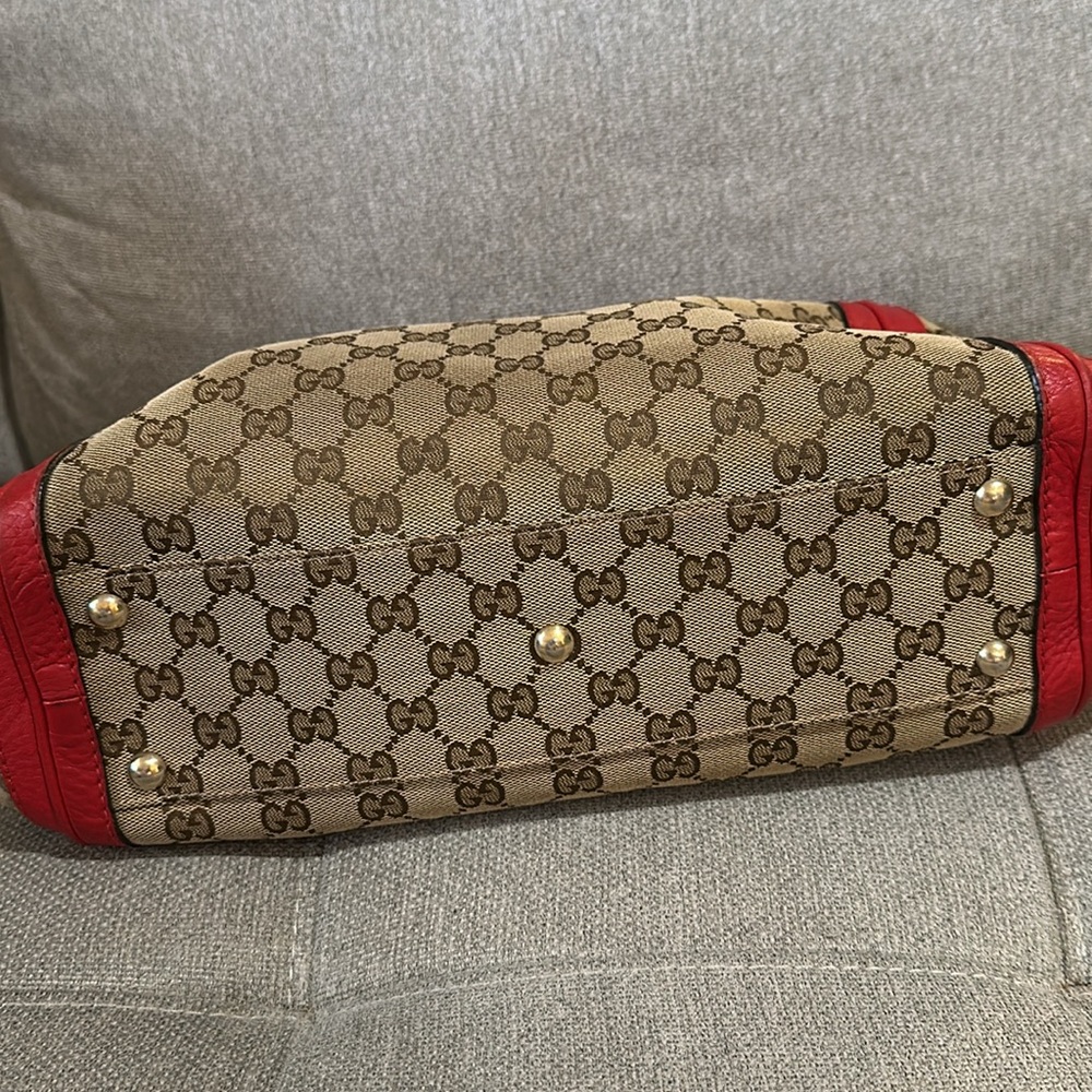 GUCCI BAG - Picture 8 of 16
